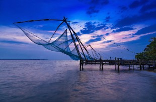Traditional chinese fishing net at Fort Cochin, India copy